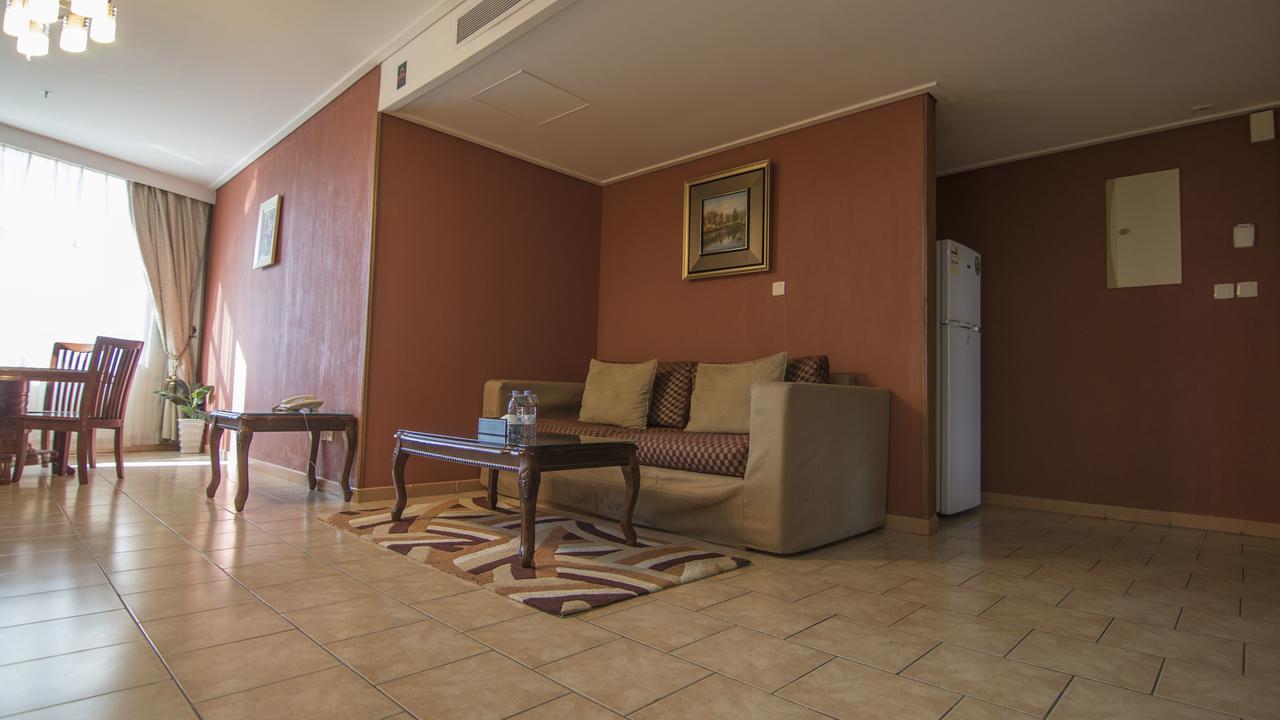 Sadeem Al Fajr Hotel Suites Ta'if Exterior photo