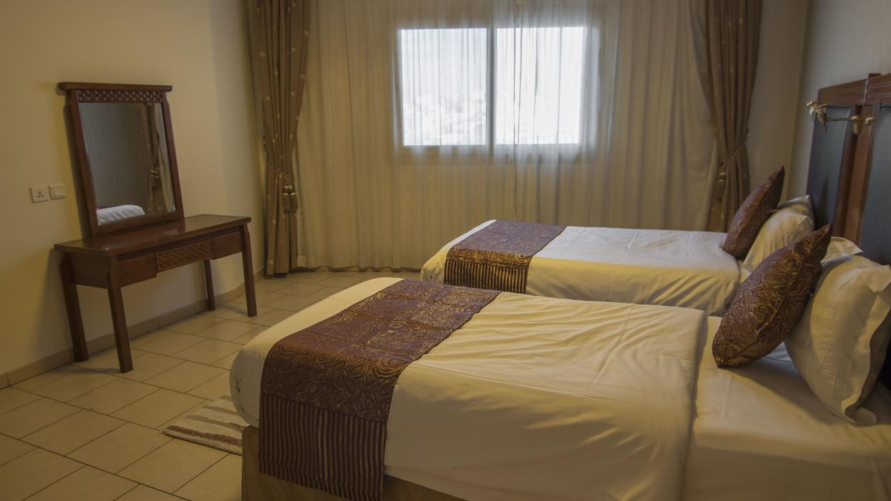 Sadeem Al Fajr Hotel Suites Ta'if Exterior photo